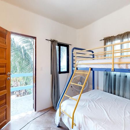 Mayan Falls Caye Caulker Ruang foto