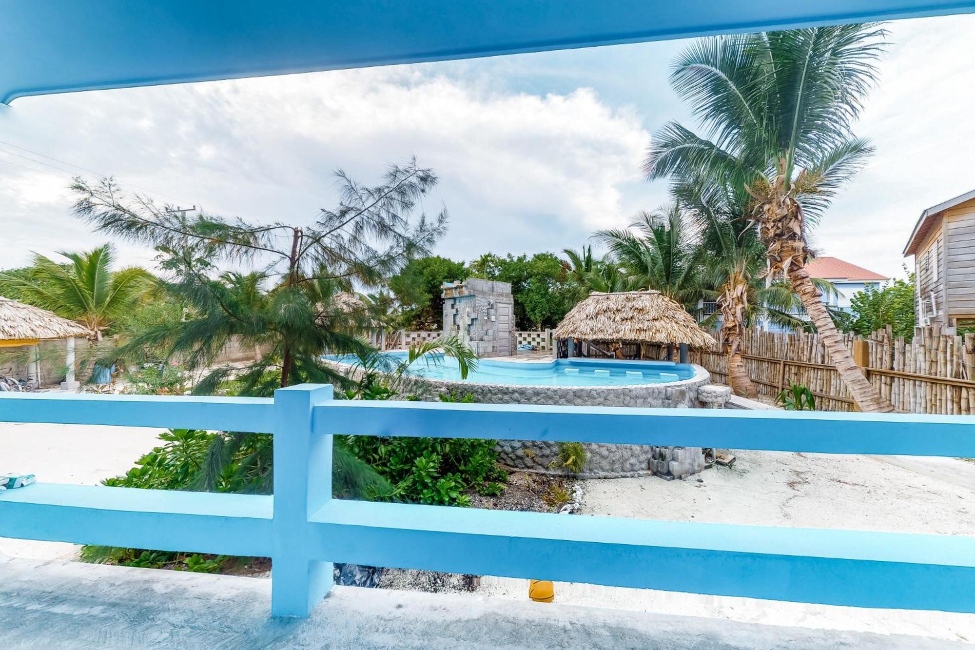Mayan Falls Caye Caulker Ruang foto