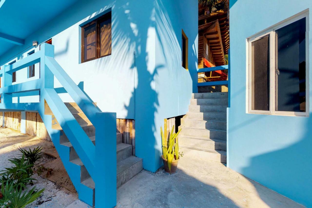 Mayan Falls Caye Caulker Bagian luar foto