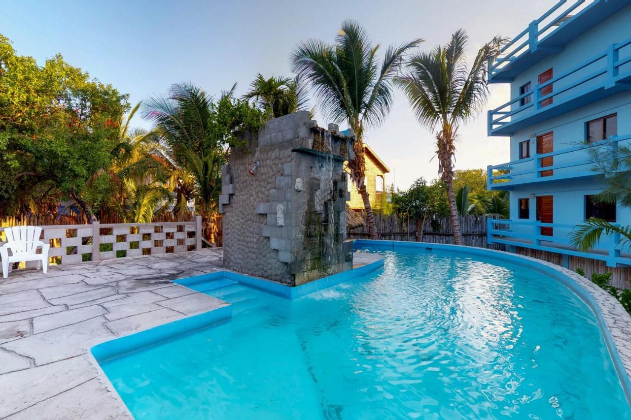 Mayan Falls Caye Caulker Bagian luar foto